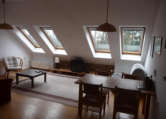 Hodkovicky By Interhome براغ